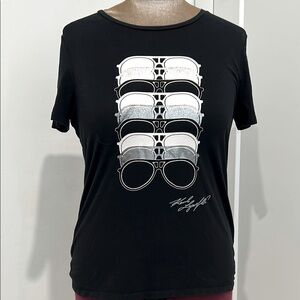 Karl Lagerfeld Paris Sunglasses Graphics BLACK T-Shirt  | Size Medium